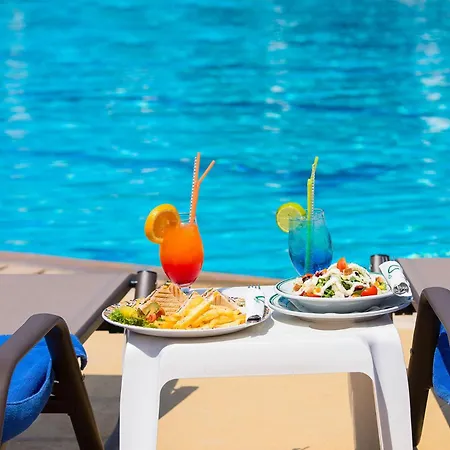 Jp Pool & Lejlighedshotel 4*