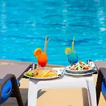 Jp Pool & Aparthotel 4*