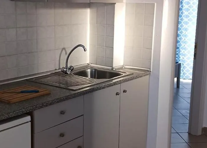 מלון דירות Jp Pool & 3*